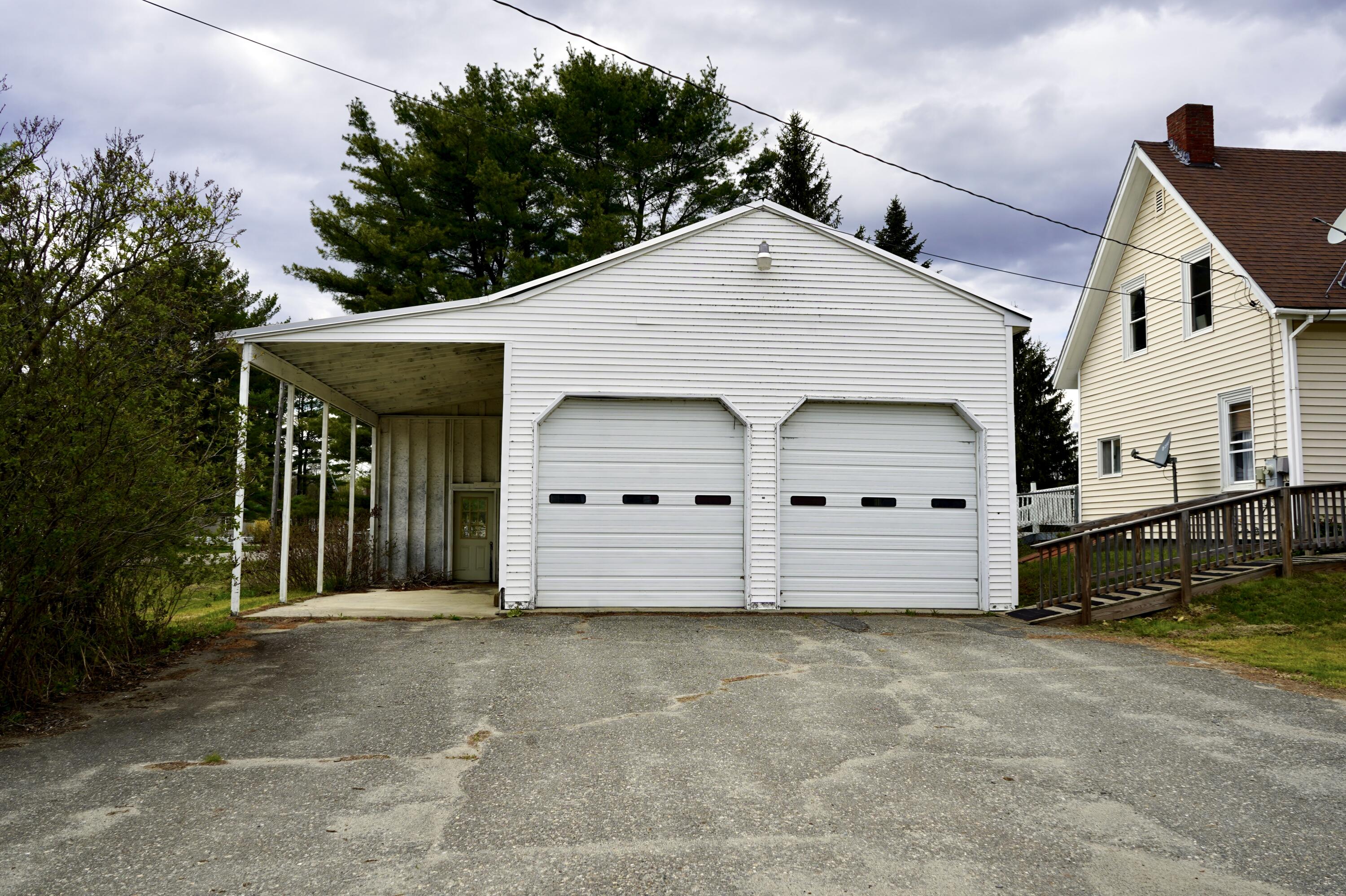 69 Smithfield Road Norridgewock, ME 04957 - Photo 2 of 38