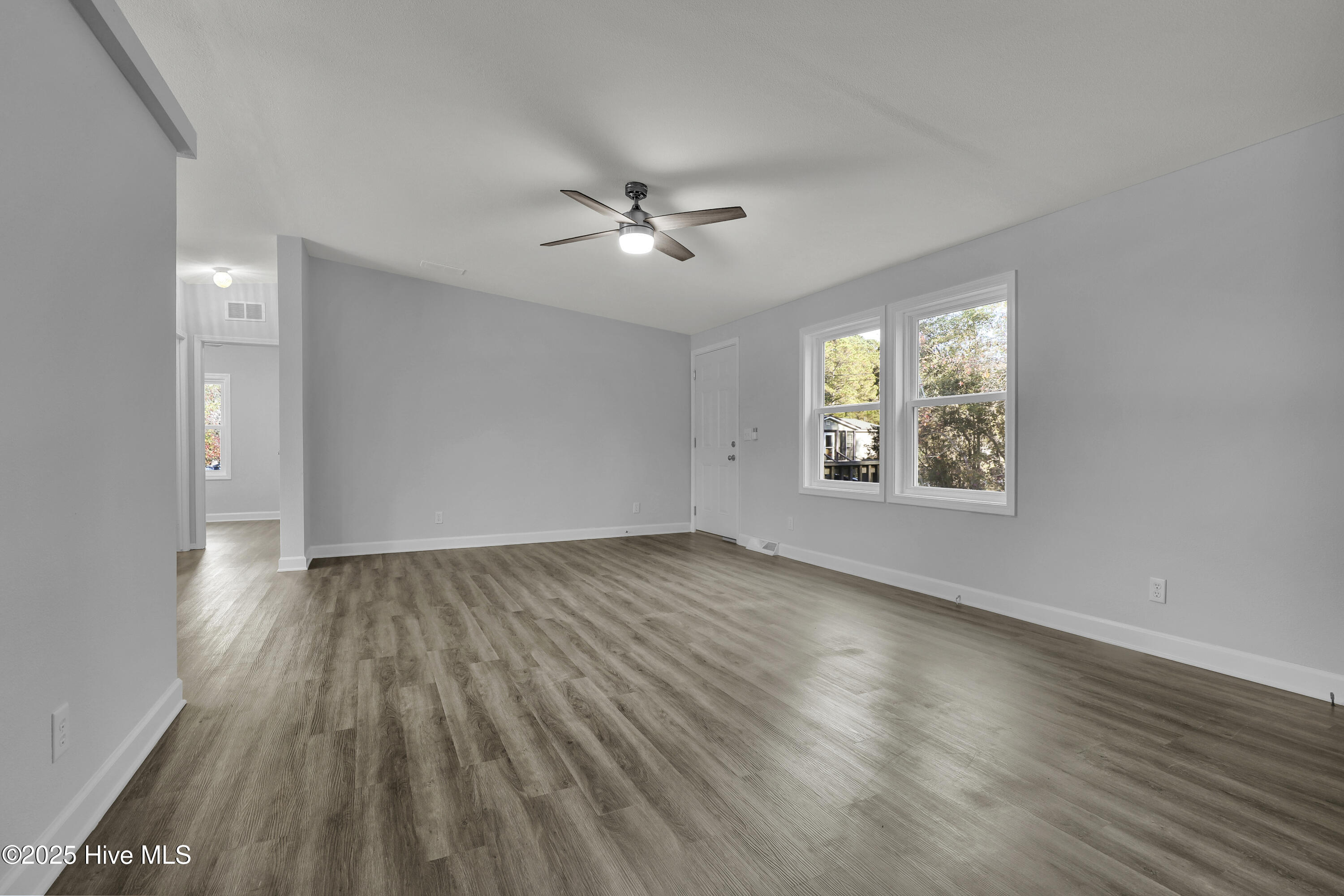 270 Williams Store Road Hampstead, NC 28443 - Photo 5 of 28 6G8A0388