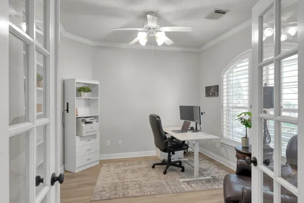 $855,000 | 22 Brywood Place, Spring, TX 77382