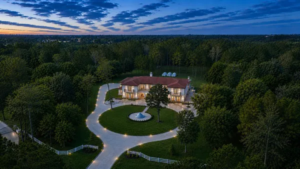 $4,400,000 | 1031 Hunters Creek, Hockley, TX 77447