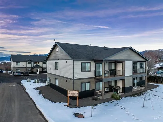 $3,890,000 | 600-660 Virginia Street, New Meadows, ID 83654