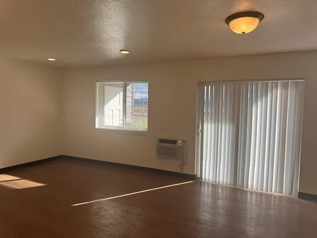 $3,890,000 | 600-660 Virginia Street, New Meadows, ID 83654