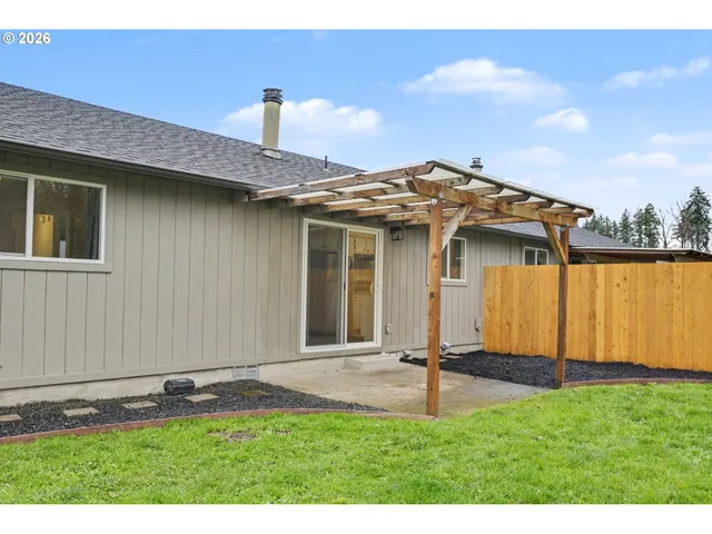 $459,000 | 4853 Elderberry Loop, Springfield, OR 97478