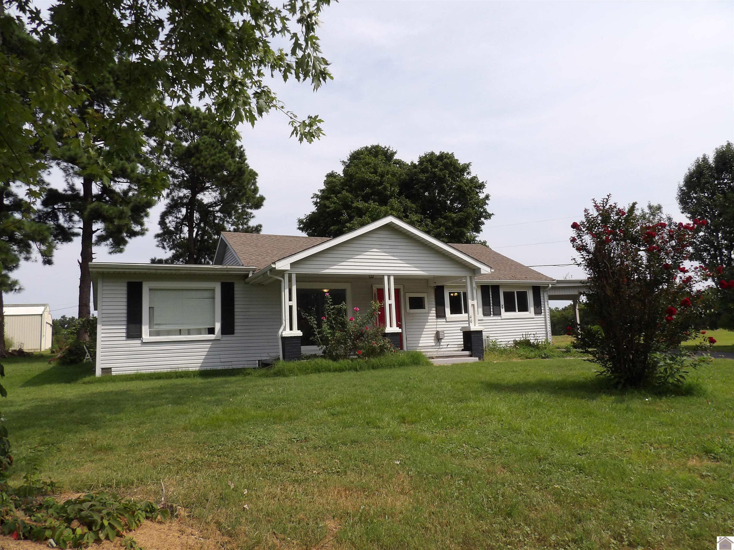 40 Sid Darnall Road Benton, KY 42025 - Photo 3 of 34 Photo 3