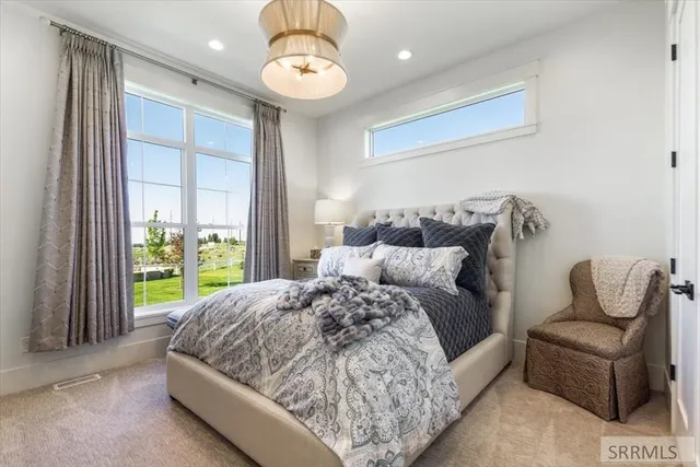 $1,500,000 | 1292 East 1090 North, Shelley, ID 83274