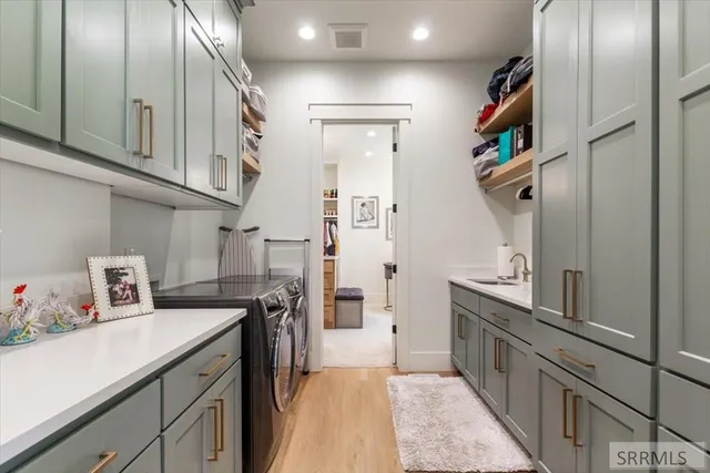 $1,500,000 | 1292 East 1090 North, Shelley, ID 83274