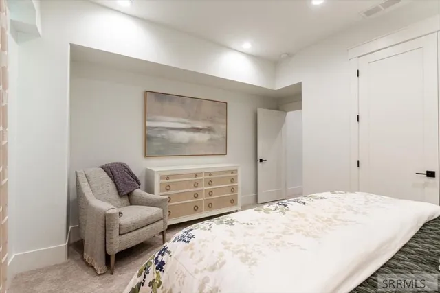 $1,500,000 | 1292 East 1090 North, Shelley, ID 83274