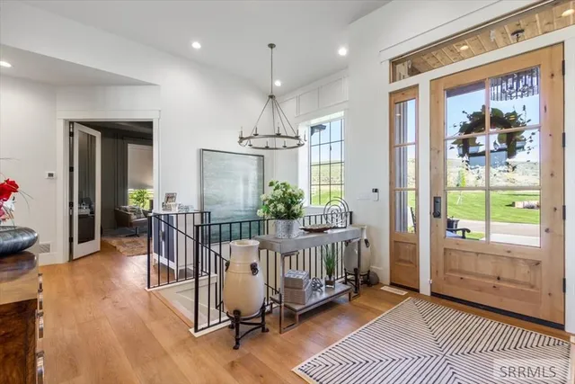 $1,500,000 | 1292 East 1090 North, Shelley, ID 83274