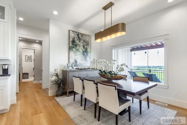 $1,500,000 | 1292 East 1090 North, Shelley, ID 83274