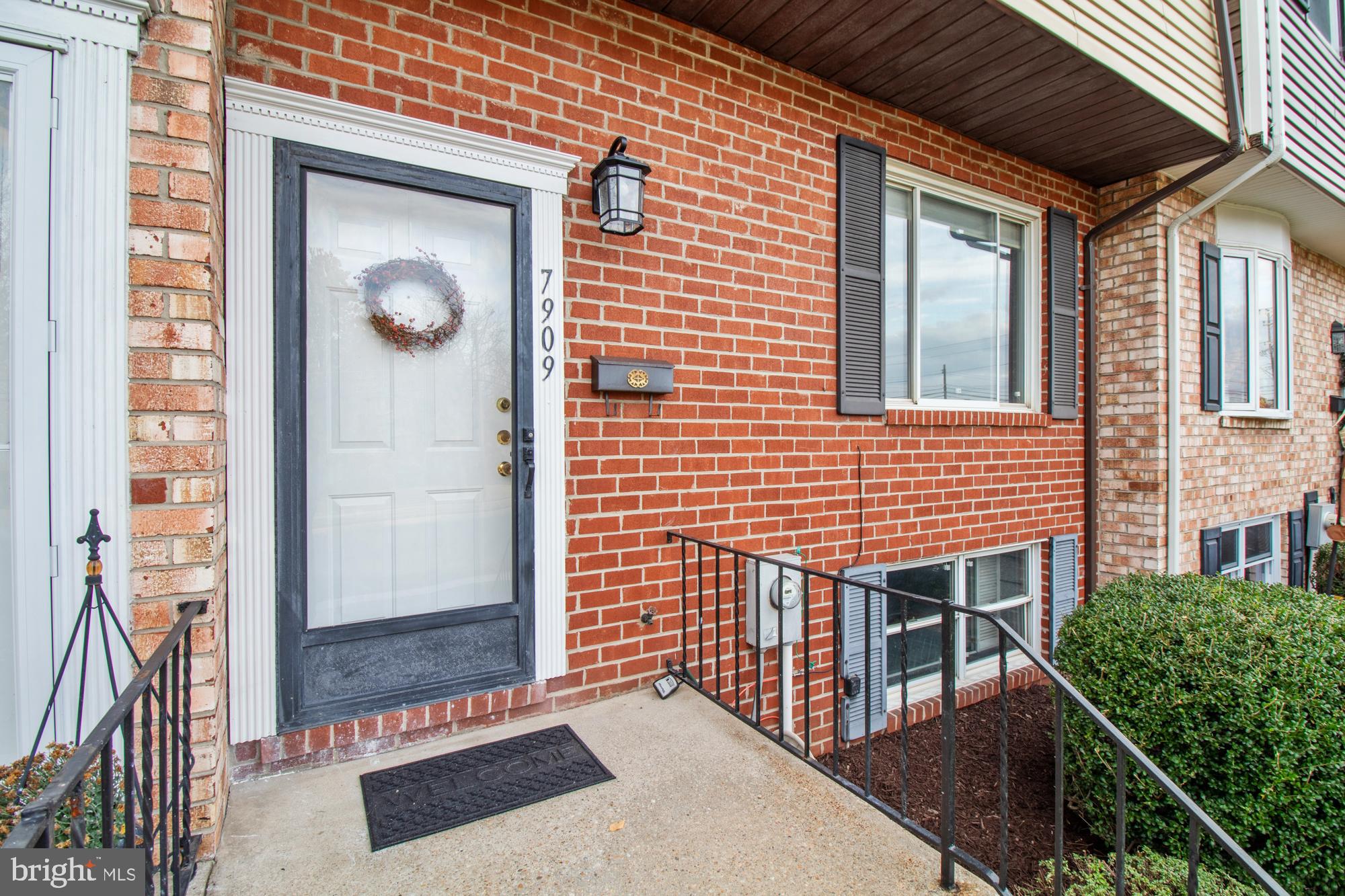 7909 Gray Haven Road Dundalk, MD 21222 - Photo 4 of 43 Welcome to 7909 Gray Haven Road!