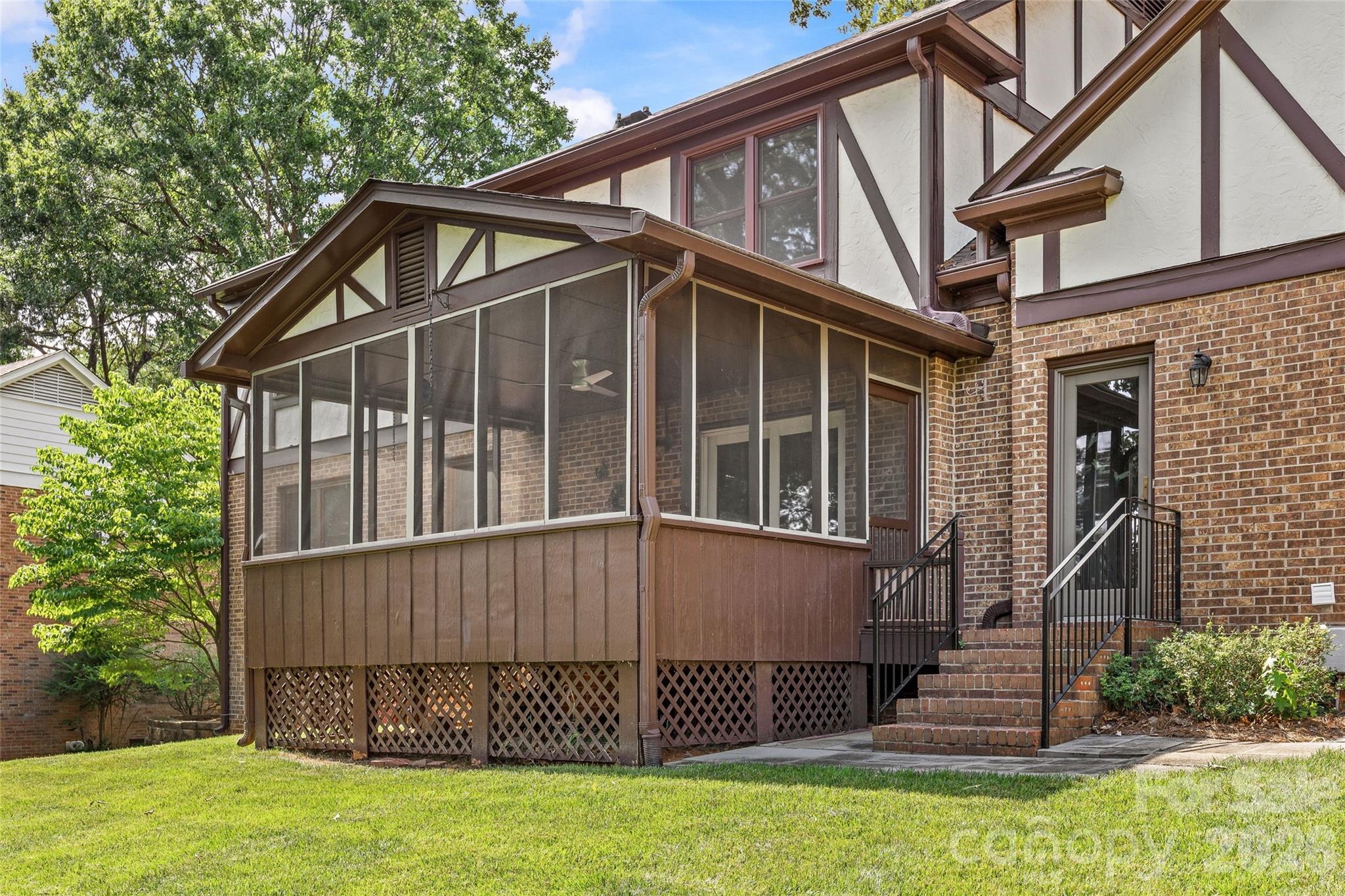 7201 Hopeton Road Charlotte, NC 28210 - Photo 44 of 48