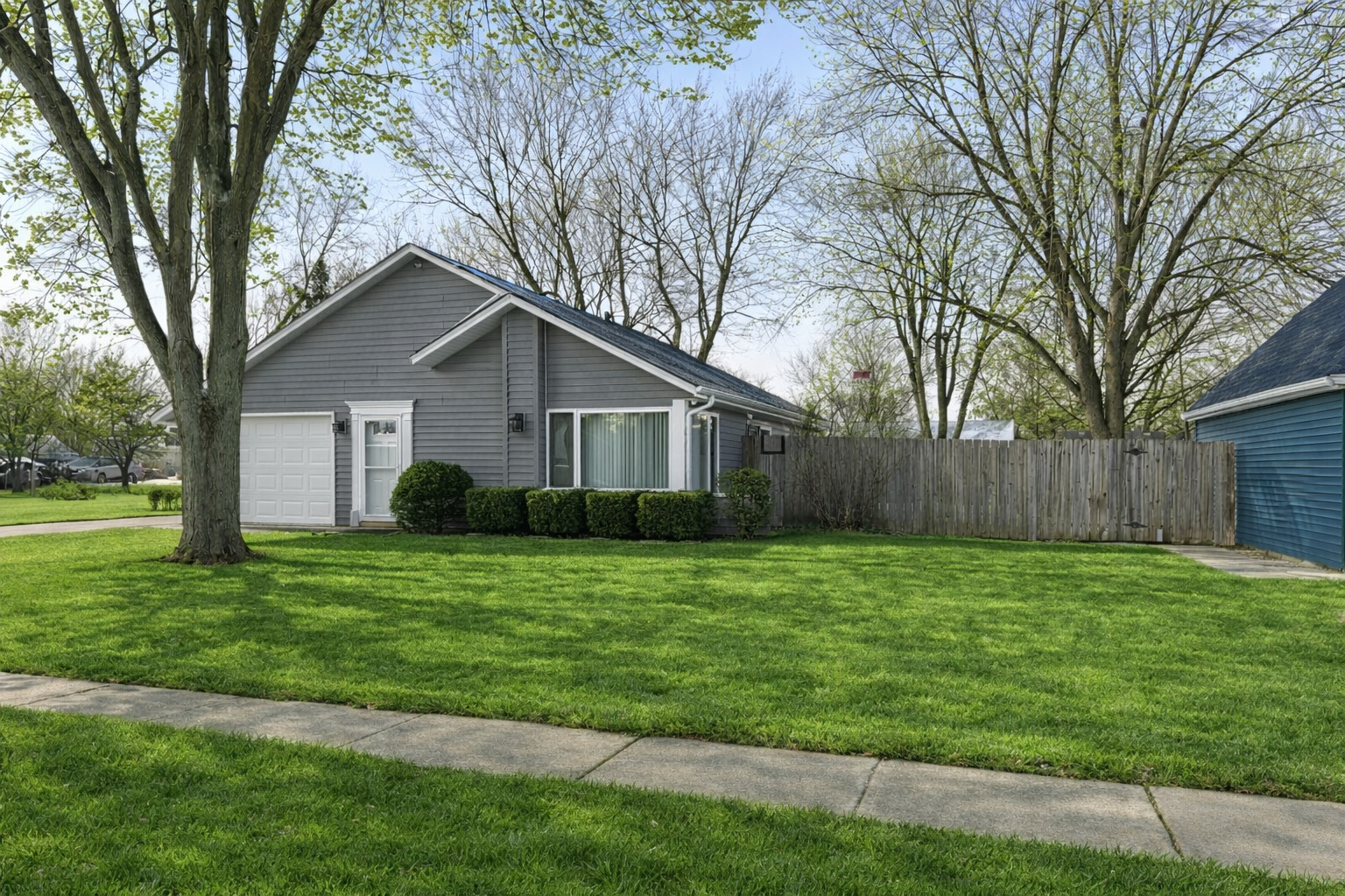 4 Ingleshire Road Montgomery, IL 60538 - Photo 1 of 10 Gallery Image 1