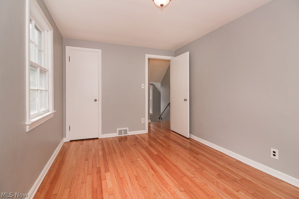 1105 Argonne Road Cleveland, OH 44121 - Photo 24 of 35 Gallery Image 24