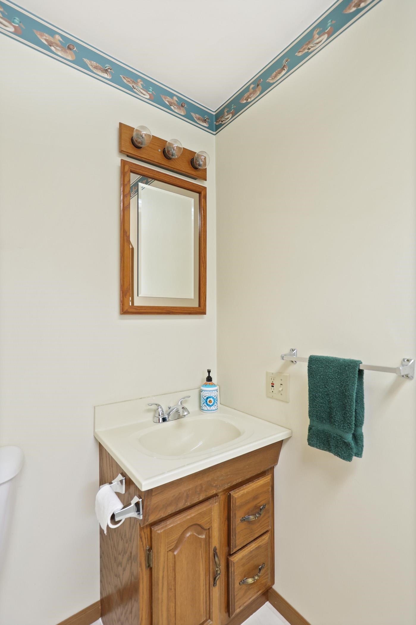 1018 South Huron Road Kawkawlin, MI 48631 - Photo 6 of 41 Gallery Image 6