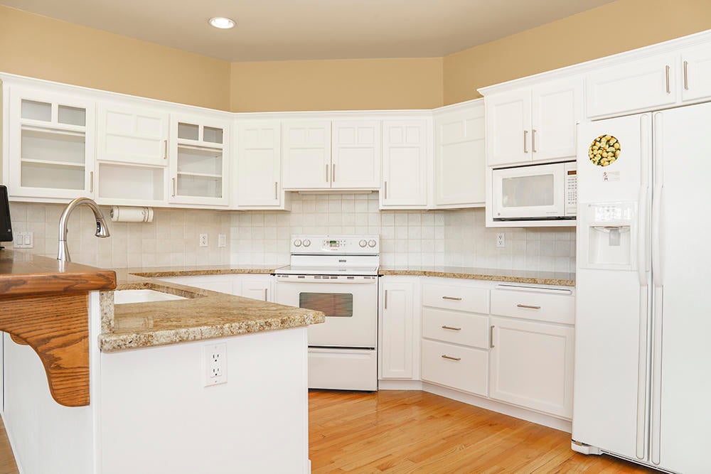 2315 Northeast Scoville Road Grants Pass, OR 97526 - Photo 18 of 53 Kitchen