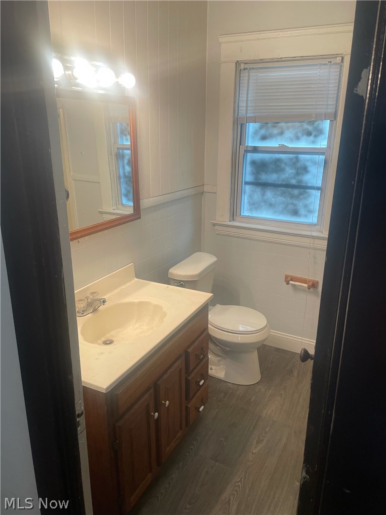 3282 West 94th Street Cleveland, OH 44102 - Photo 9 of 21