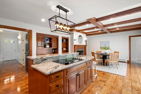 $2,095,000 | 1 Brewer Way, Hingham, MA 02043