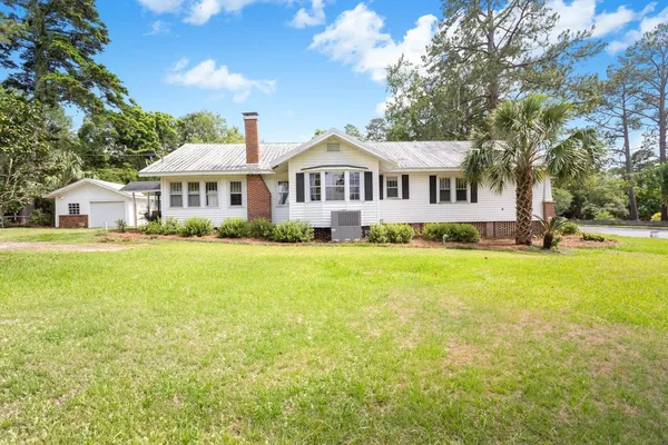 $325,000 | 155 East Seminole Avenue, Monticello, FL 32344