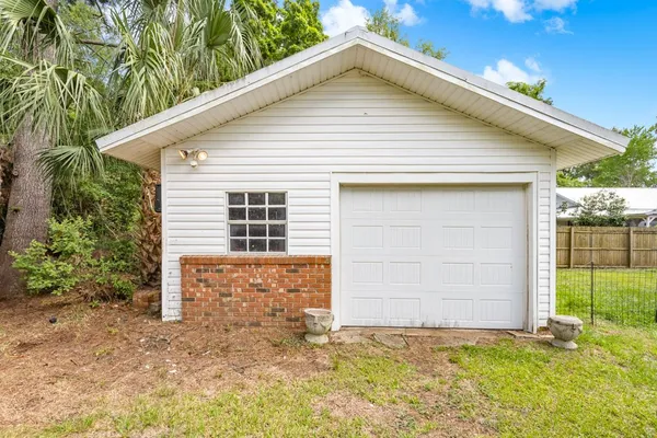 $325,000 | 155 East Seminole Avenue, Monticello, FL 32344