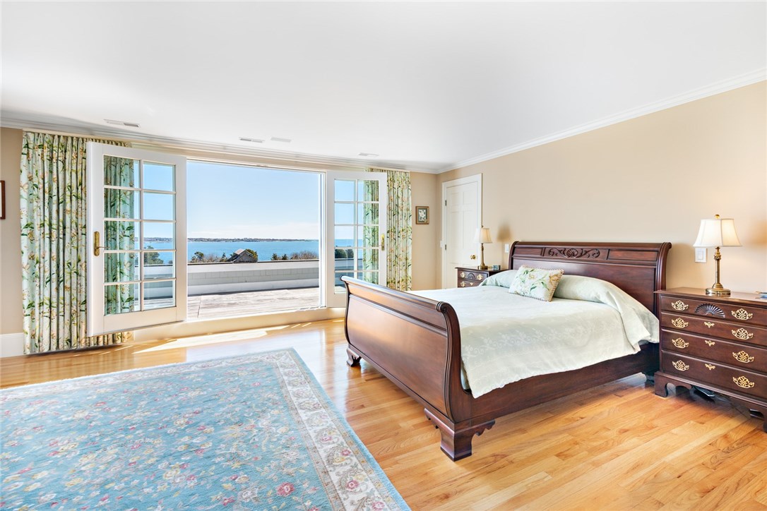 597 Beavertail Road Jamestown, RI 02835 - Photo 20 of 41