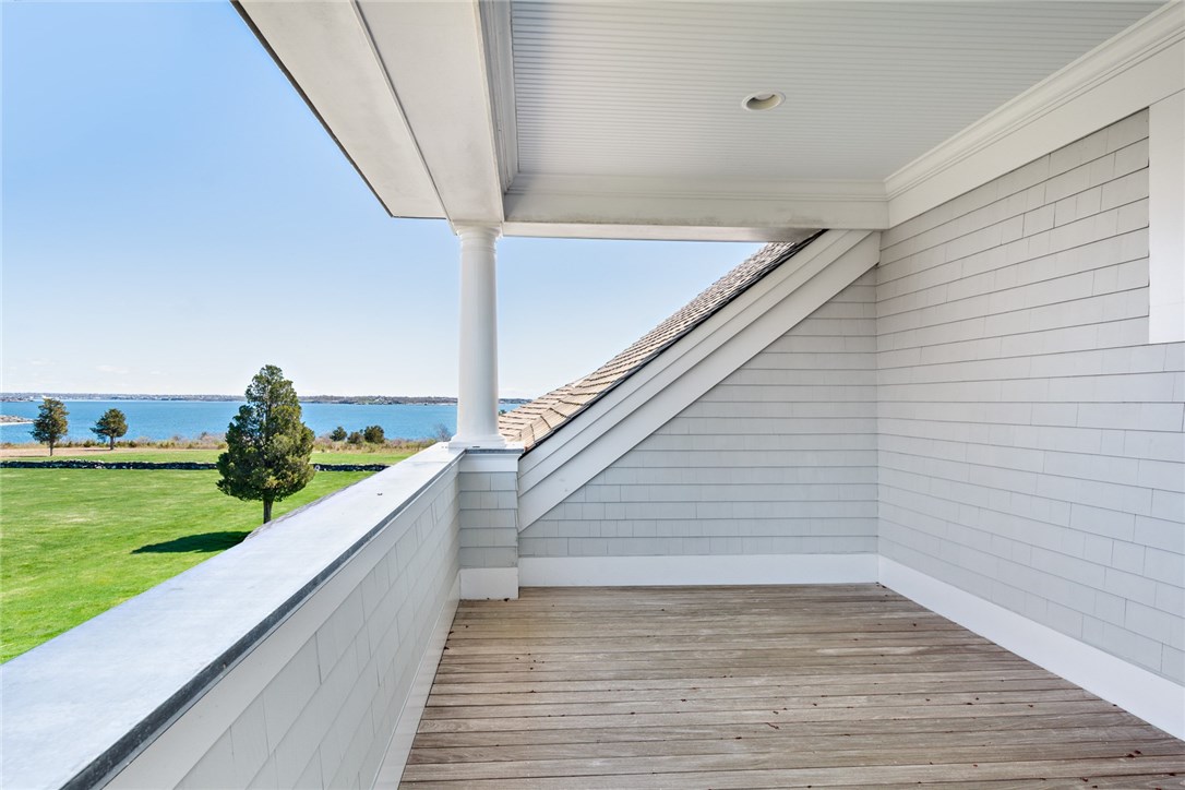 597 Beavertail Road Jamestown, RI 02835 - Photo 27 of 41