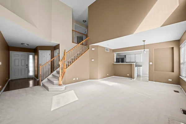 $3,000 | 1165 Windham Lane, Unit 1165, Elk Grove Village, IL 60007