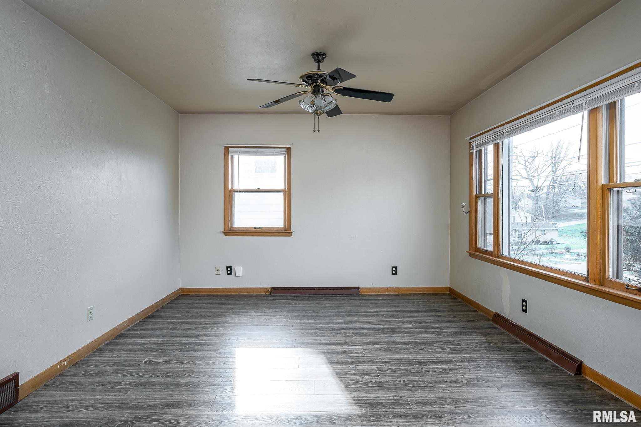 1707 Spring Street Davenport, IA 52803 - Photo 5 of 14 Gallery Image 5