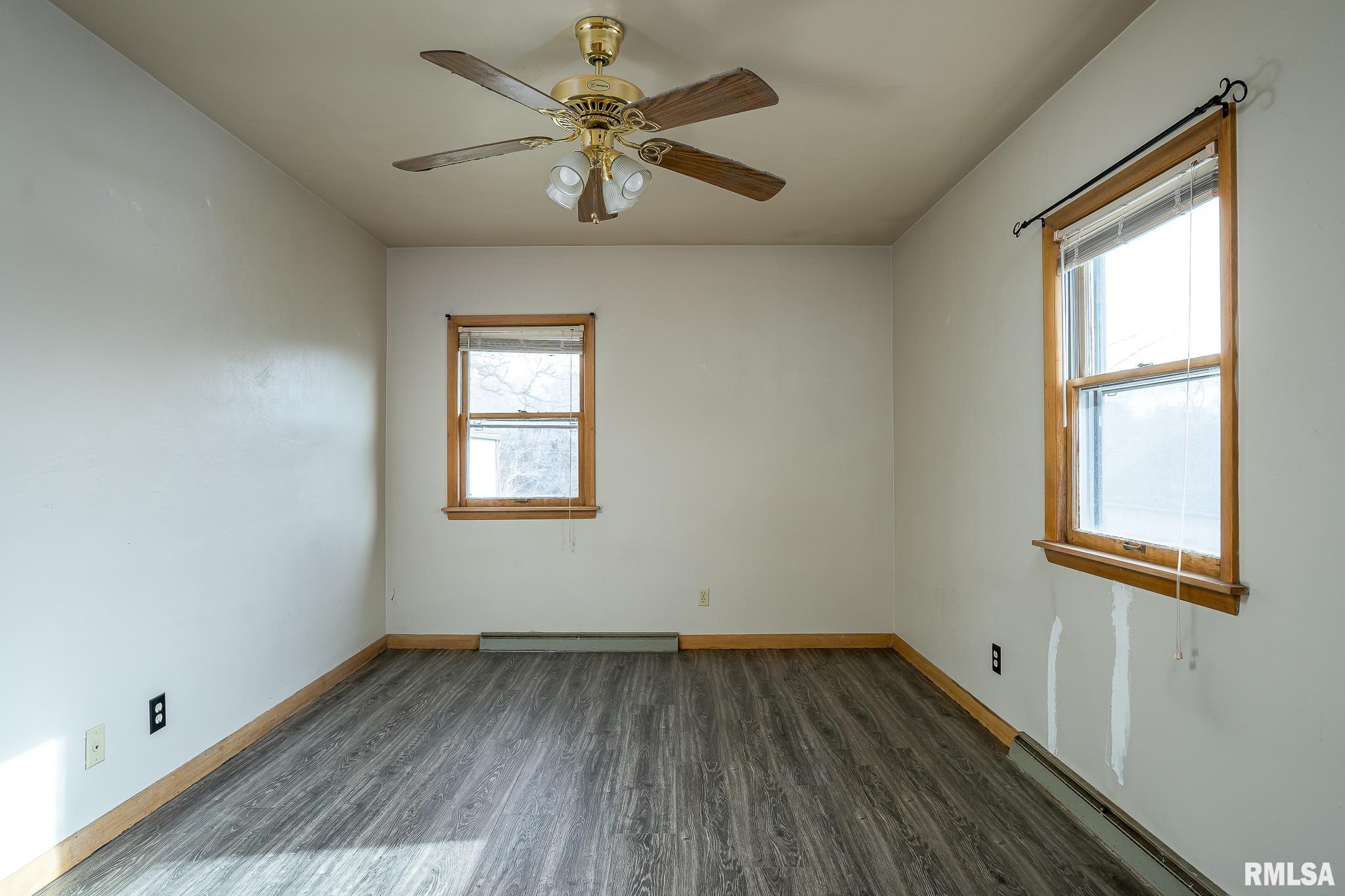 1707 Spring Street Davenport, IA 52803 - Photo 7 of 14 Gallery Image 7
