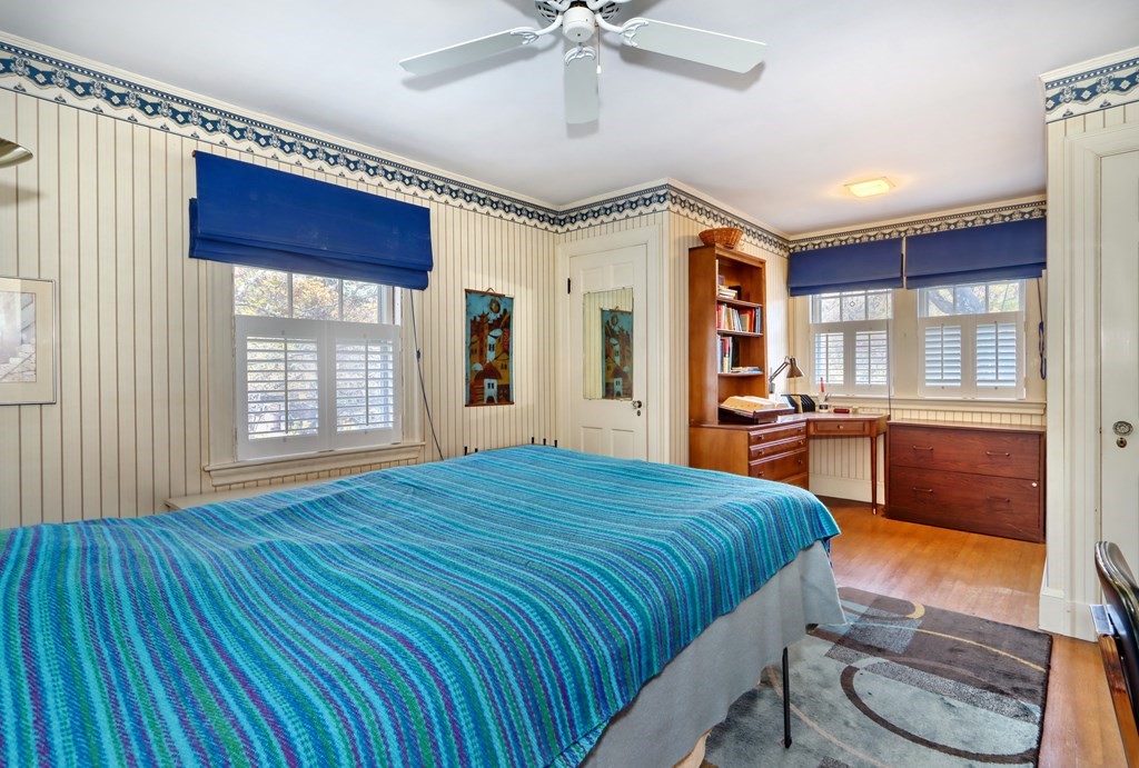 14 Halcyon Road Newton, MA 02459 - Photo 18 of 29 Gallery Image 18