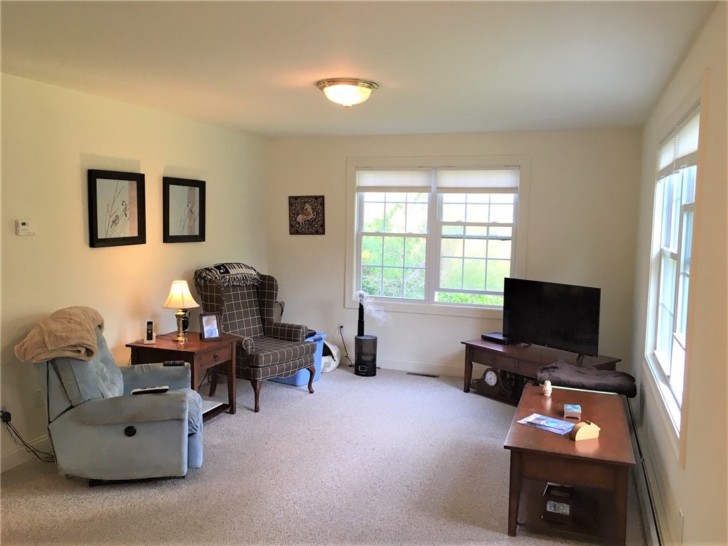 2359 Post Road South Kingstown, RI 02879 - Photo 6 of 10