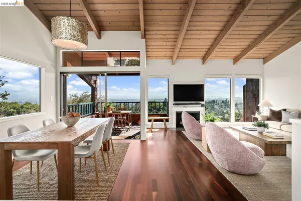 $995,000 | 32 Sereno Circle, Oakland, CA 94619