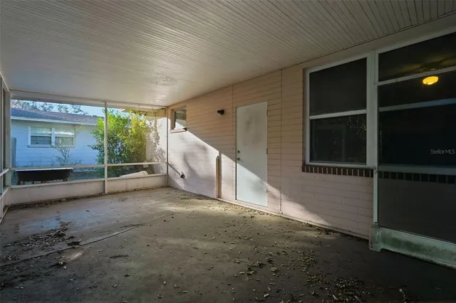 $345,000 | 1643 Northwest 16th Avenue, Gainesville, FL 32605