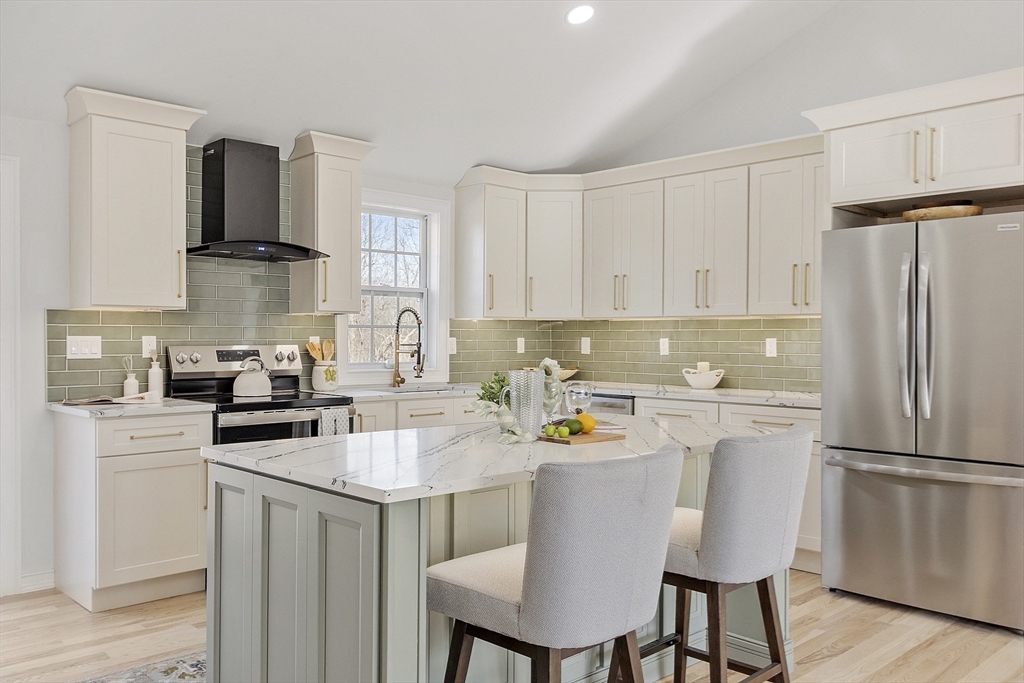 21 Davis Road Westminster, MA 01473 - Photo 3 of 32 Gallery Image 3