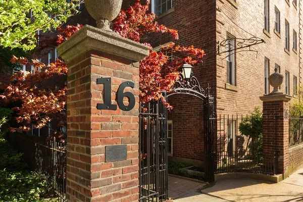 $484,000 | 16 Chauncy Street, Unit 53, Cambridge, MA 02138