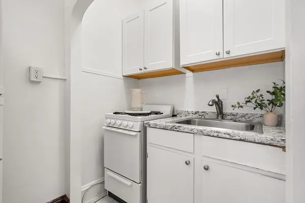 $484,000 | 16 Chauncy Street, Unit 53, Cambridge, MA 02138