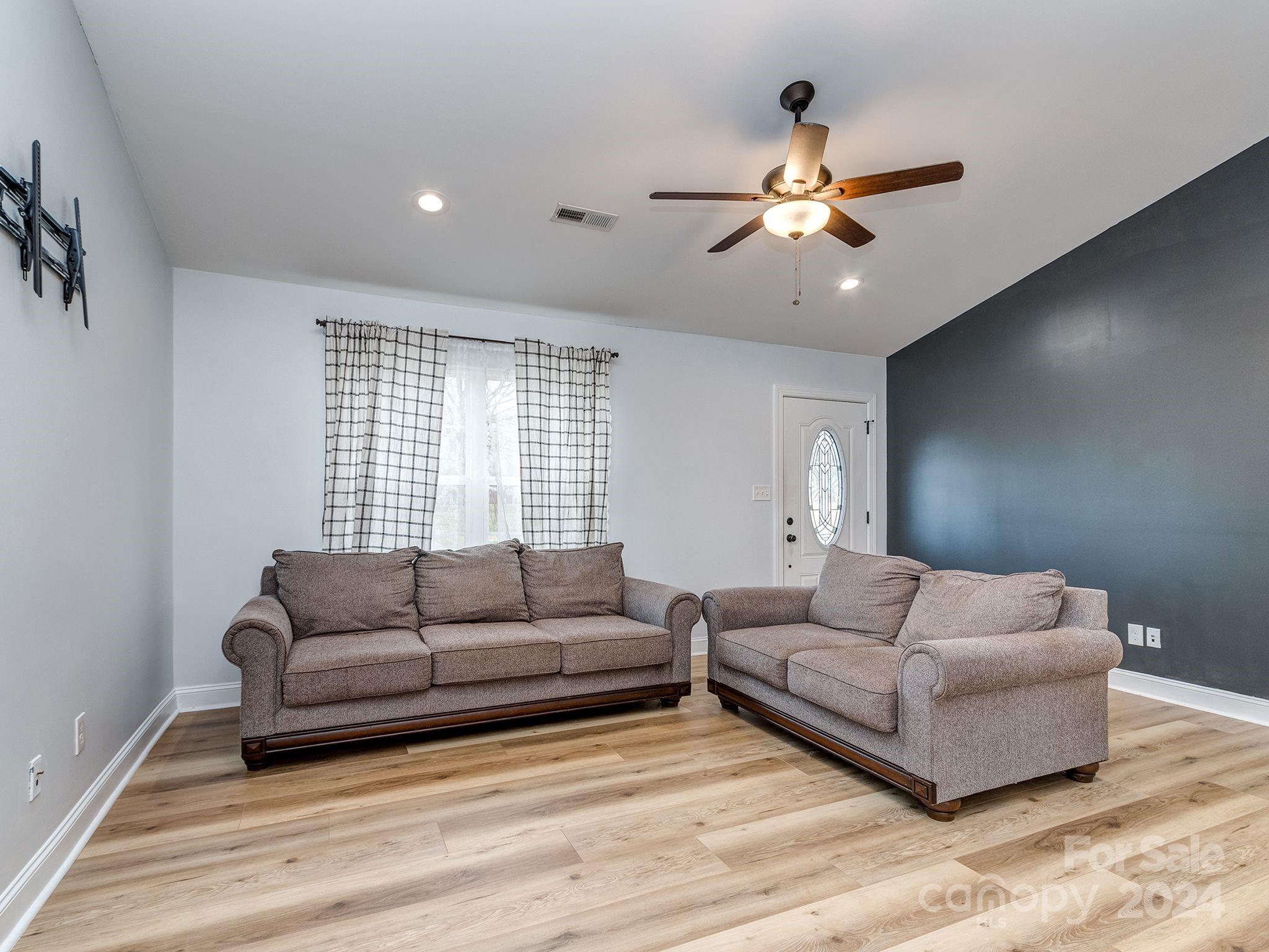 1898 State Rd S-29-158 Lancaster, SC 29720 - Photo 7 of 28 Gallery Image 7