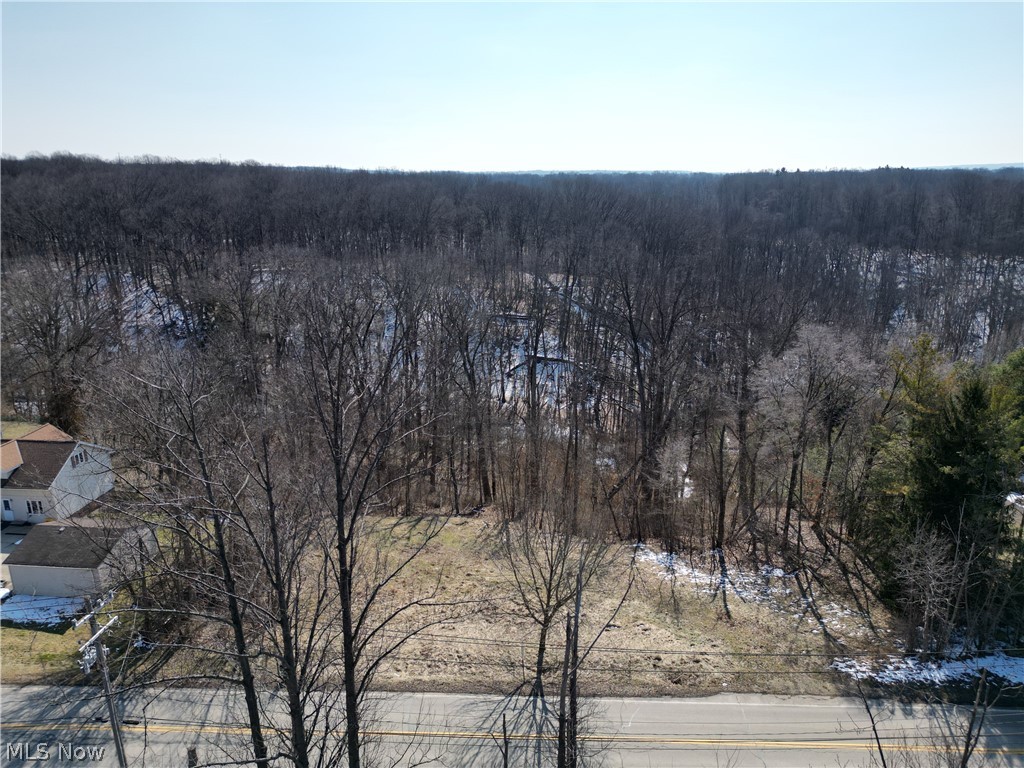 6579 Hathaway Road Valley View, OH 44125 - Photo 2 of 10