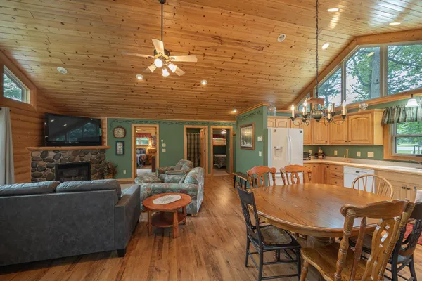 $399,900 | 1020 County Road 5 Northwest, Hackensack, MN 56452