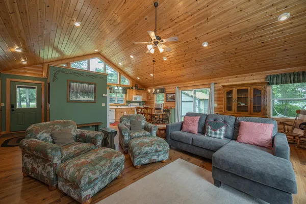 $399,900 | 1020 County Road 5 Northwest, Hackensack, MN 56452