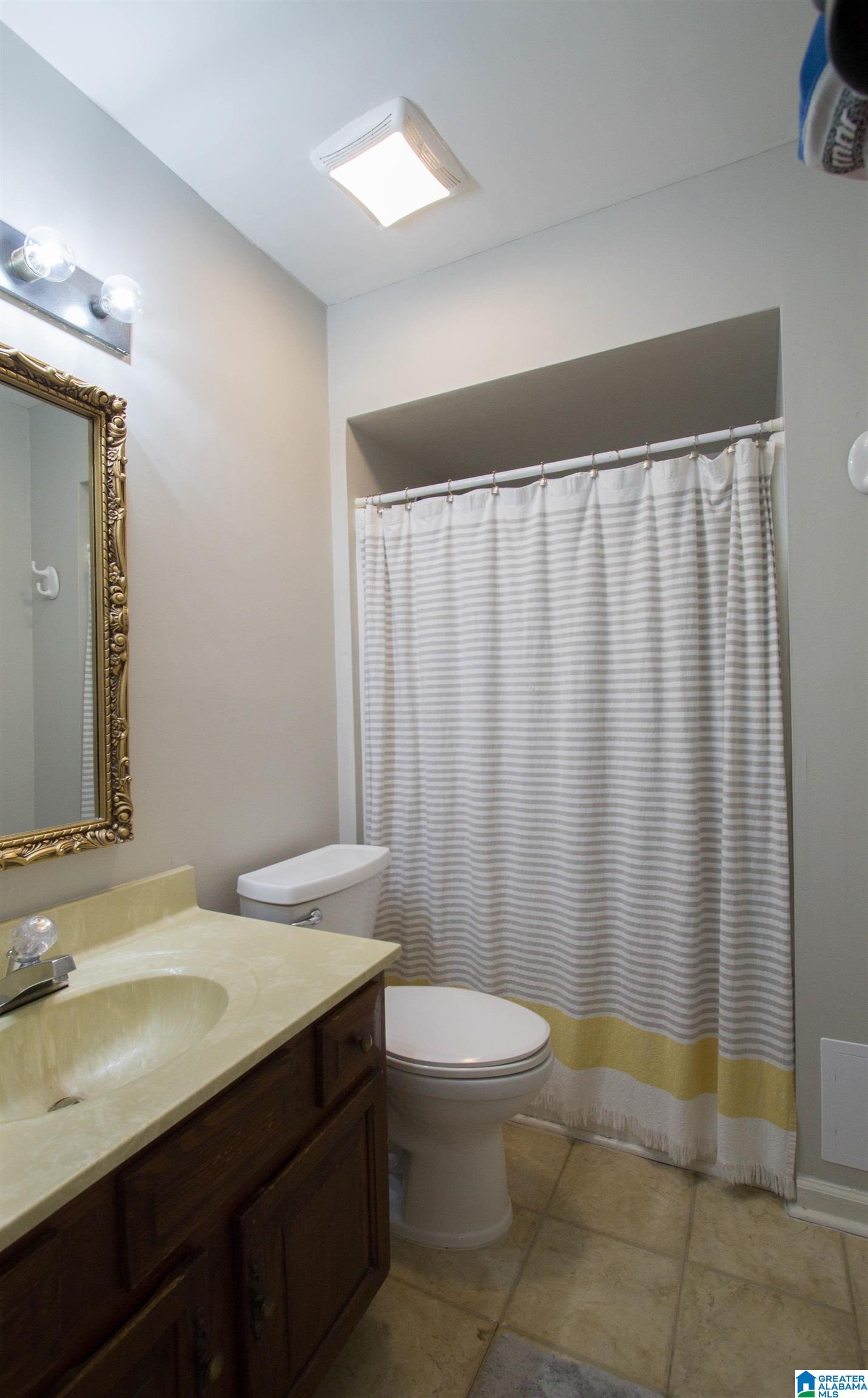 2425 Eagle Court, Unit 2425 Birmingham, AL 35216 - Photo 19 of 50