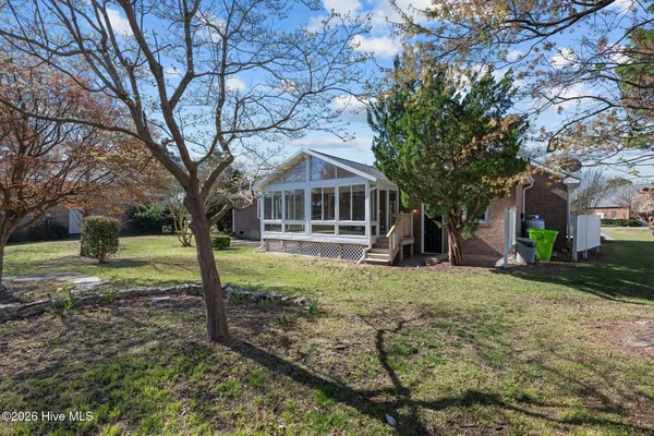 $395,000 | 6005 Brig Court, New Bern, NC 28560