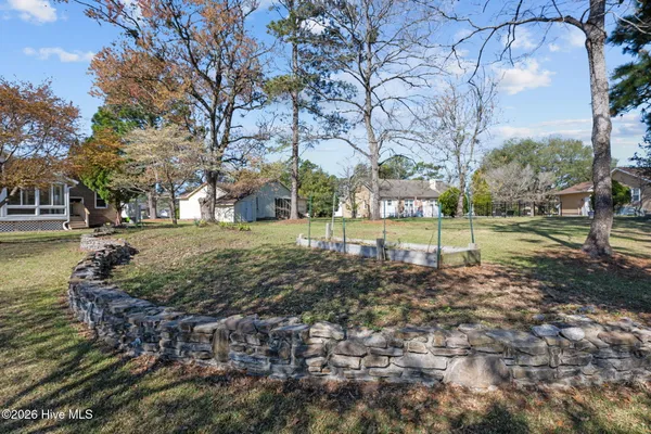 $395,000 | 6005 Brig Court, New Bern, NC 28560