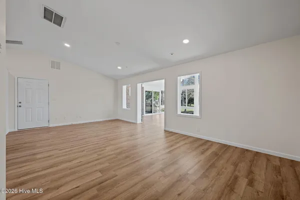 $395,000 | 6005 Brig Court, New Bern, NC 28560