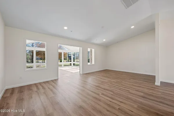 $395,000 | 6005 Brig Court, New Bern, NC 28560