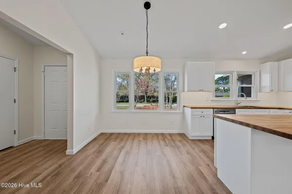 $395,000 | 6005 Brig Court, New Bern, NC 28560