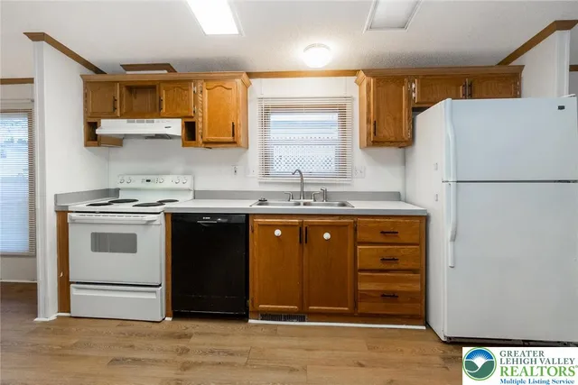 $105,000 | 9131 North Primrose Circle, Breinigsville, PA 18031