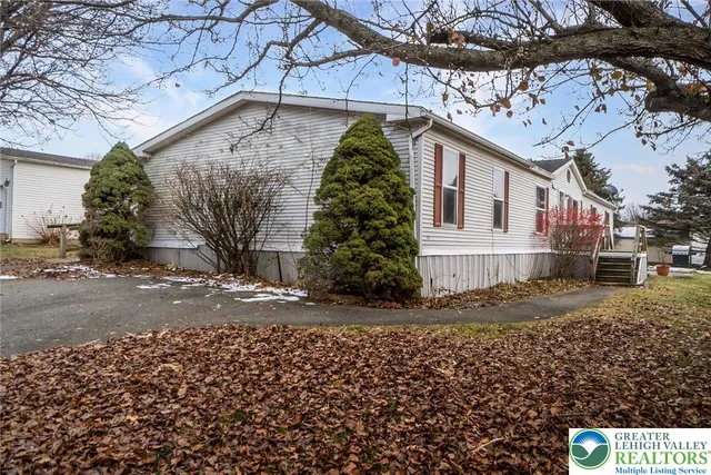 $105,000 | 9131 North Primrose Circle, Breinigsville, PA 18031