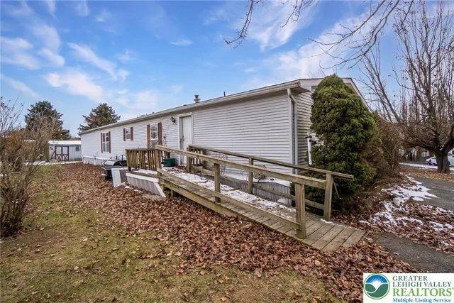 $105,000 | 9131 North Primrose Circle, Breinigsville, PA 18031