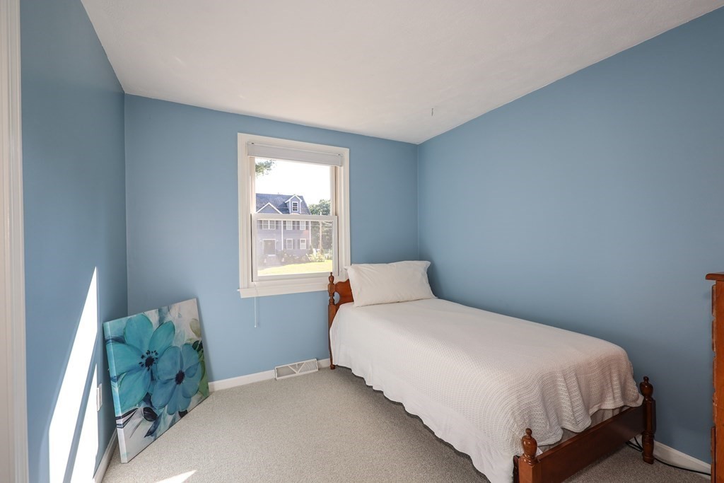 1 Bernstein Road Wilmington, MA 01887 - Photo 18 of 36