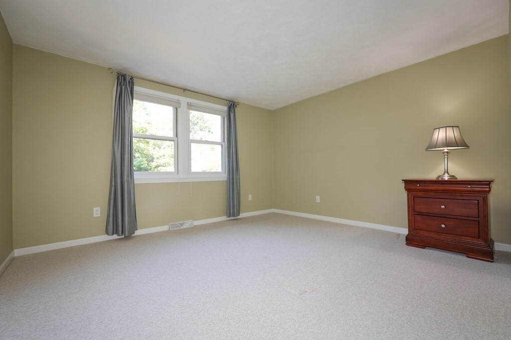 1 Bernstein Road Wilmington, MA 01887 - Photo 24 of 36